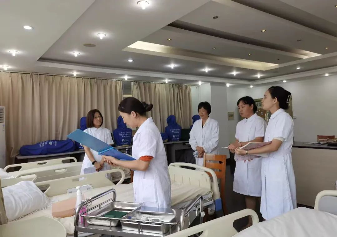 上海中职教师参与全国职业院校教学能力比赛百分百获奖!这是上海中职快速发展的密码之一(图3) 上海中职教师参与全国职业院校教学能力比赛百分百获奖!这是上海中职快速发展的密码之一(图3)